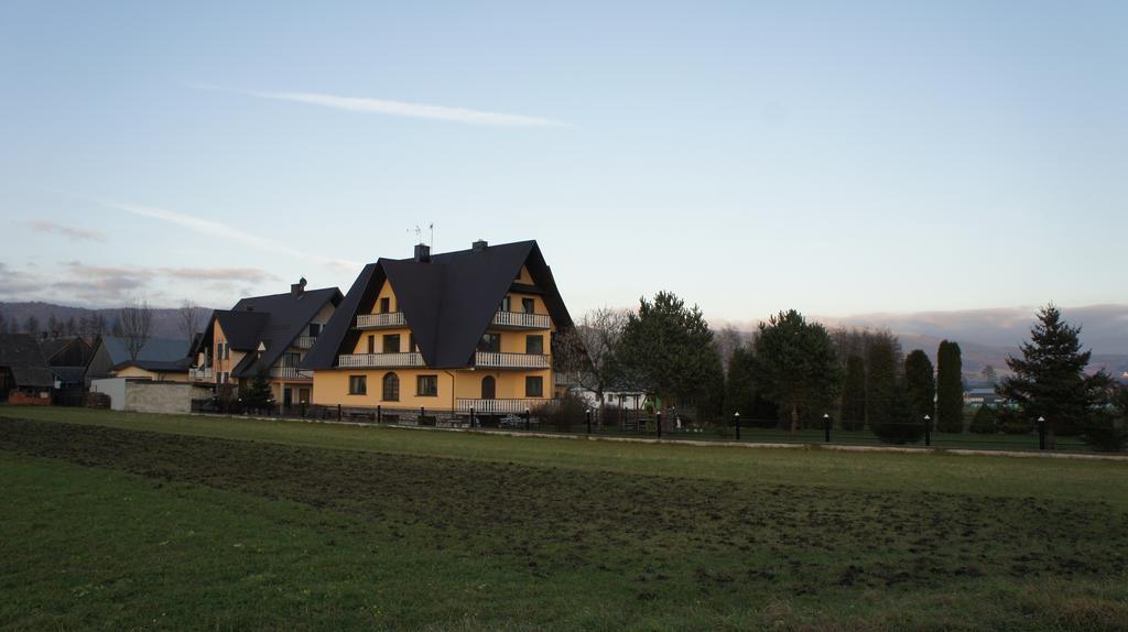 Osrodek Wypoczynkowy Trzy Korony Hotel Frydman Екстериор снимка