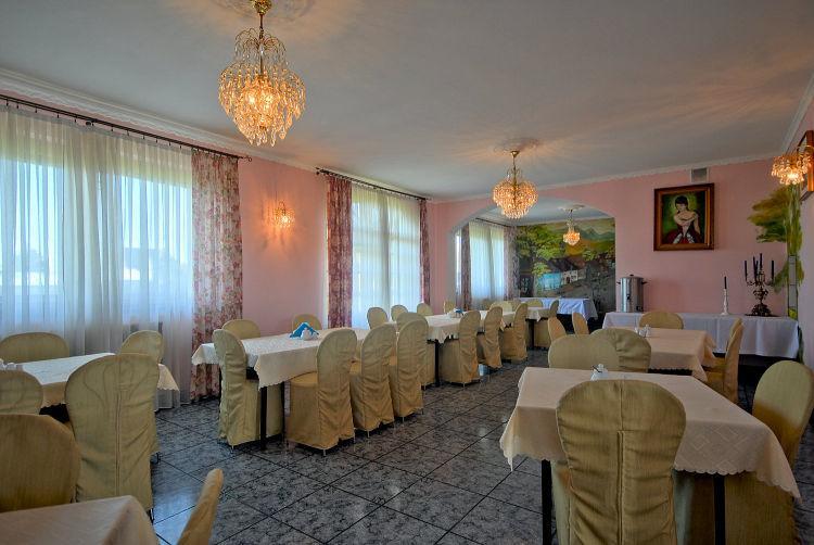 Osrodek Wypoczynkowy Trzy Korony Hotel Frydman Екстериор снимка